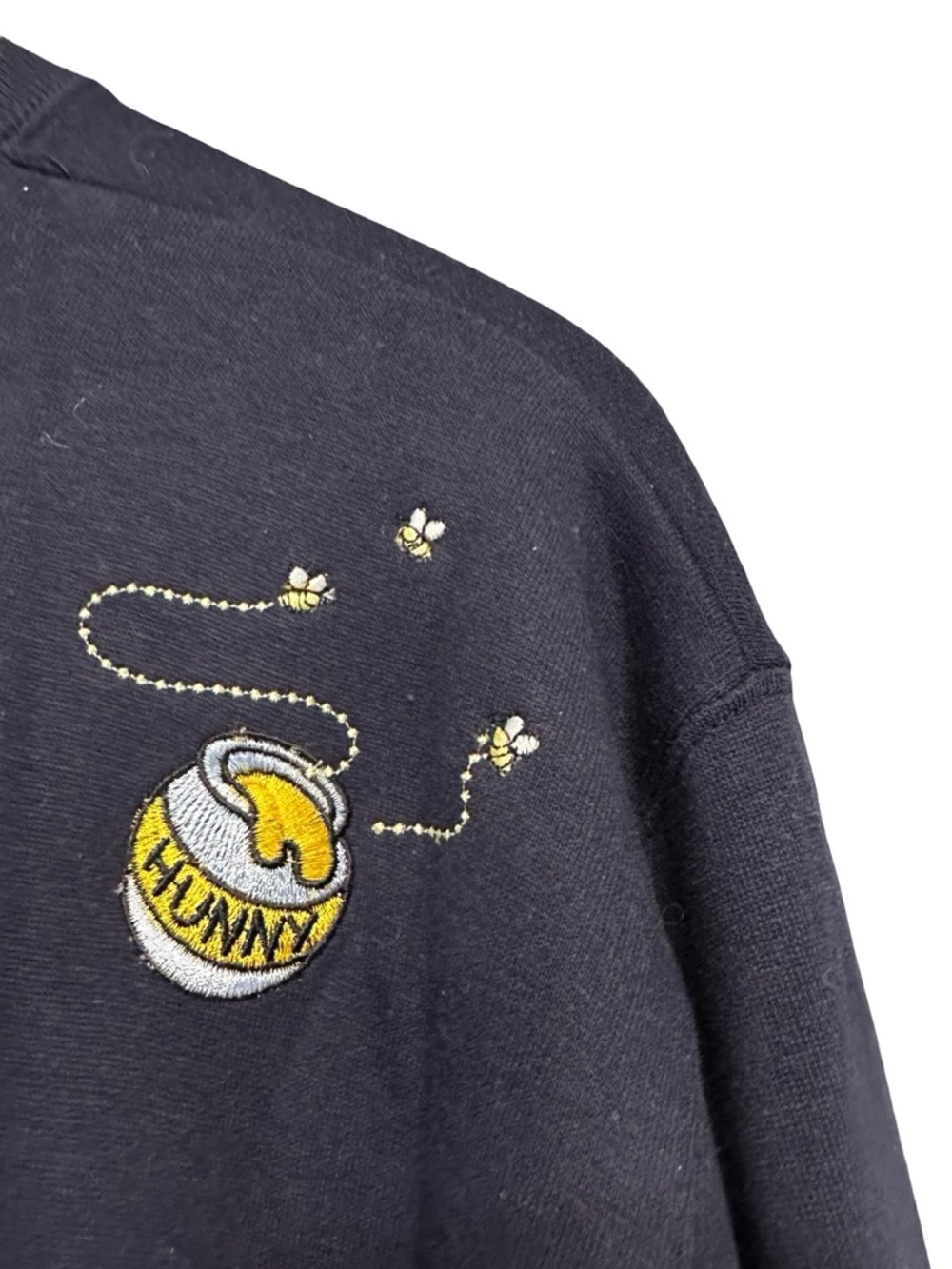 VTG Winnie the Pooh Embroidered Sweatshirt SZ L Disney Crewneck Pullover Hunny - Picture 4 of 8